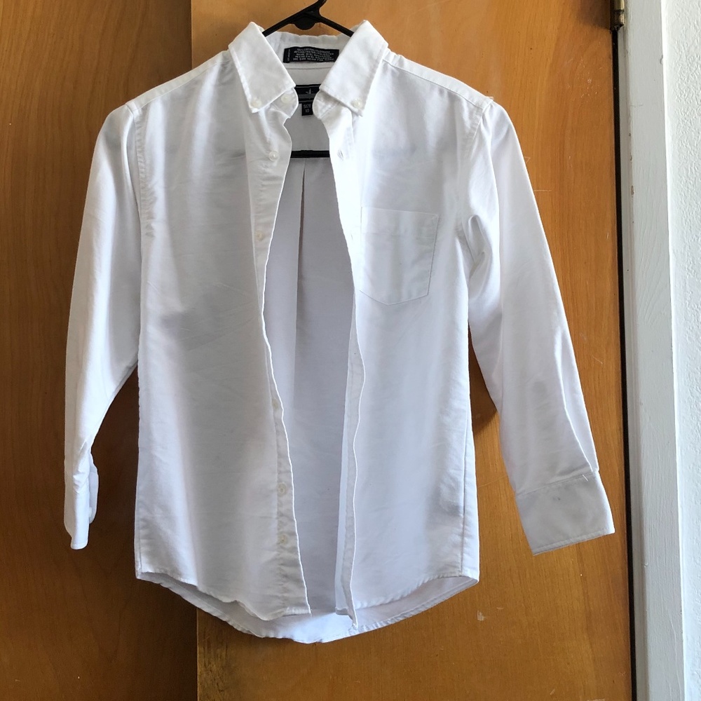 White dress shirt